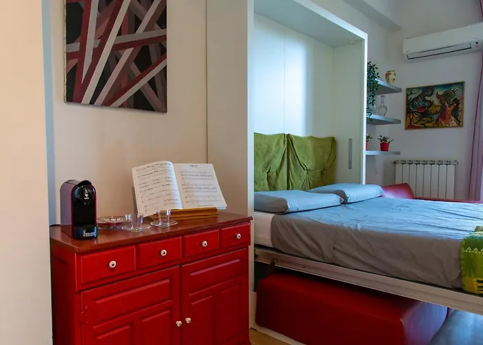 Red House - Apartment